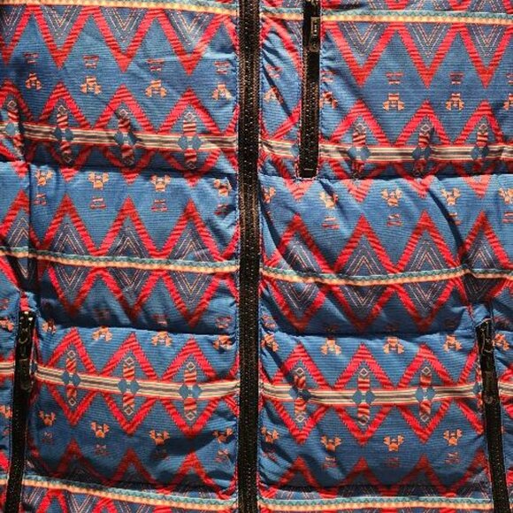 CLUB ROOM Men's Hooded Puffer Jacket - Blue Aztec - Medium - NWT - Picture 3 of 8